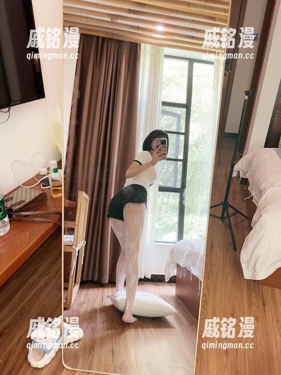 胜利的小生活 微密圈 - 胜利的小生活:怎么JK的写真让我误以为又找回了青春?