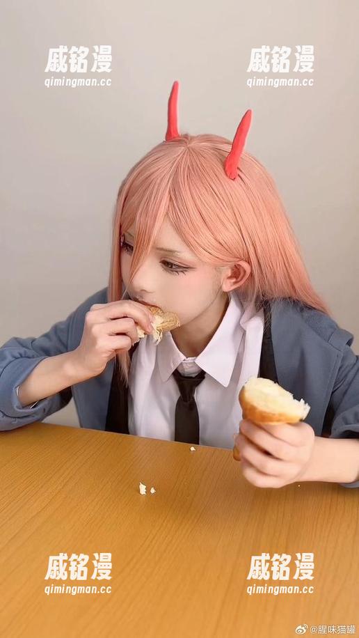 腥味猫罐 腥味猫罐的漂亮“私房”高清自拍,心底的呐喊更撩人