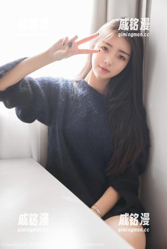 花漾show-尤妮丝 花漾show - 尤妮丝的夏日图集更新来啦!这回的背景是…海滩还是沙发?