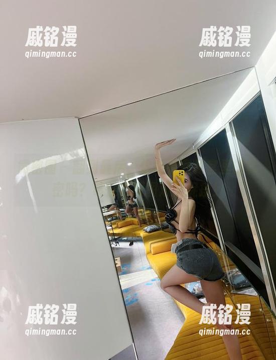 葛征 微密圈 - 翻到最后,你能看到教室里的秘密吗?葛征的原图难以捉摸!