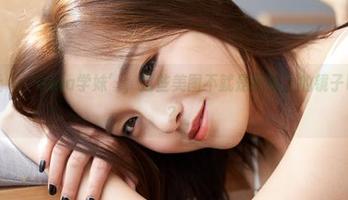 蜜桃社 – ‘Gina学妹’，这些美图不就是我早上的镜子映射吗？