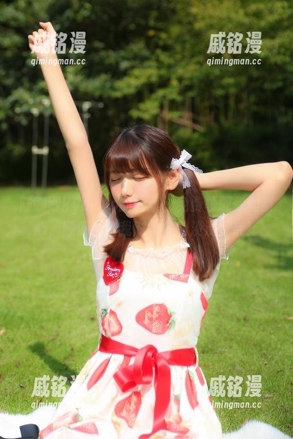 陆卿卿kyokyo的图集，免费领取你的甜心，顺便带走我对人生的淡淡无奈！