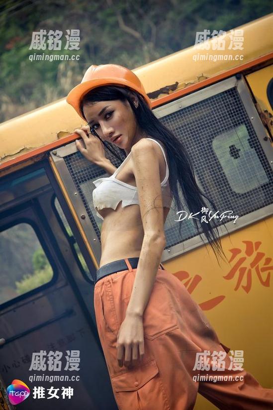 青豆客-Ann尤美 青豆客 - 让人看得目不转睛的Ann尤美—独具女王风范的图包,想看了解一下!